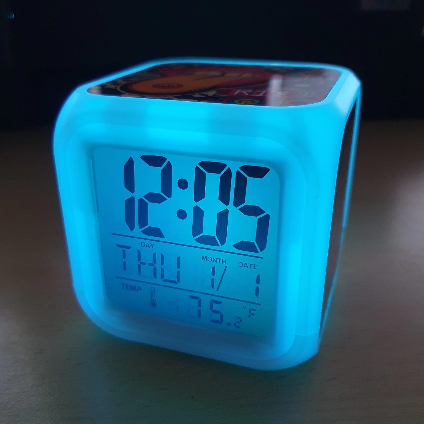 reloj despertador personalizado